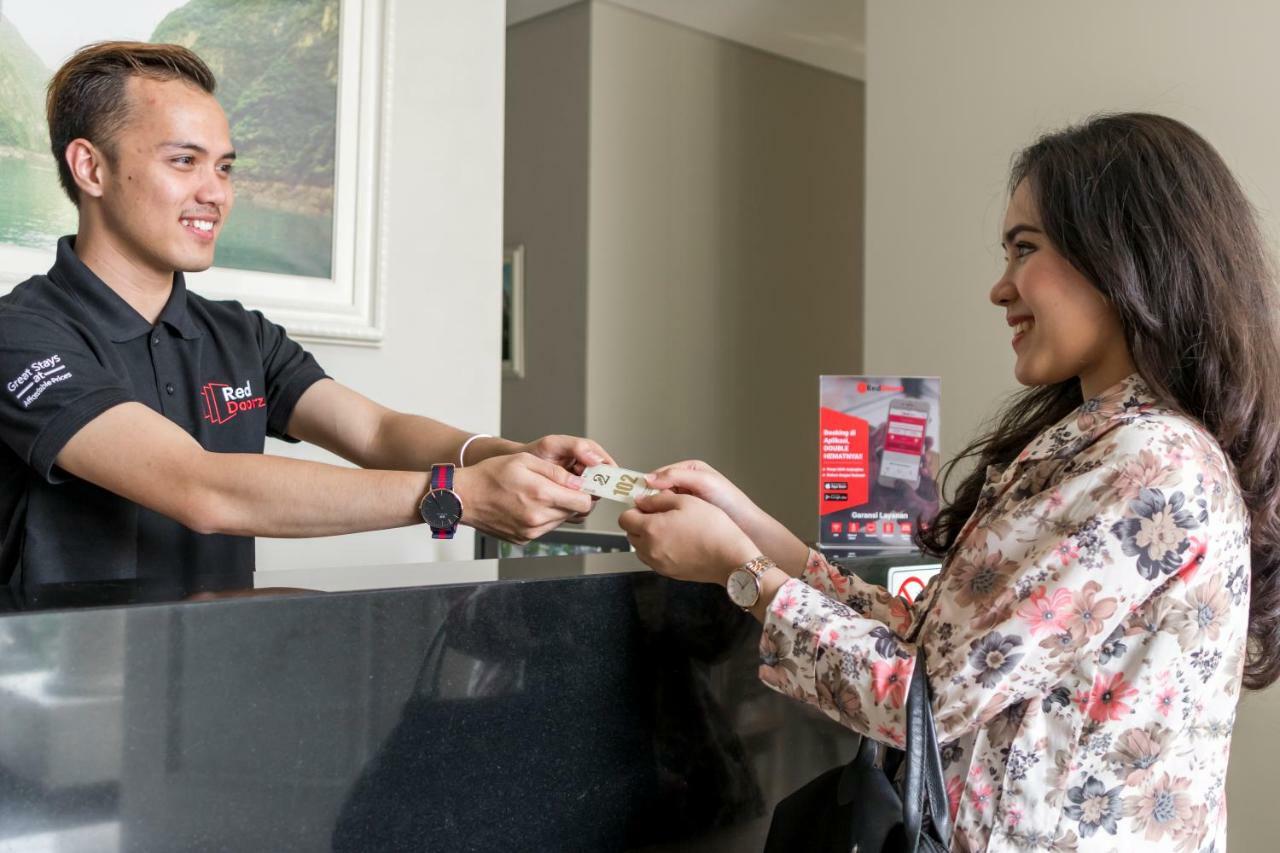 Reddoorz Plus Near Tan Dinh Market Ho Chi Minh-byen Eksteriør bilde