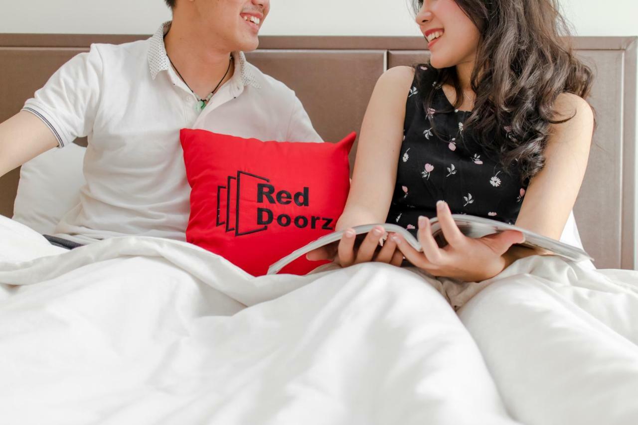 Reddoorz Plus Near Tan Dinh Market Ho Chi Minh-byen Eksteriør bilde
